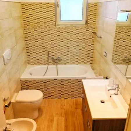 Casa Vergara Piazza Mazzini * 레체