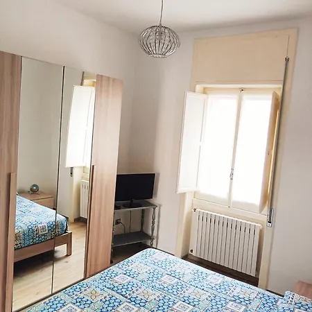 Casa Vergara Piazza Mazzini *